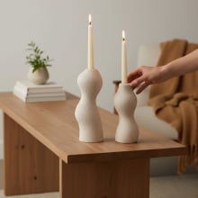 Eco da Alvorada- Kit com 2 Castiçais em Ceramica P e G
