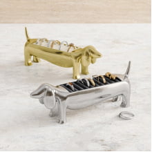 Dachshund - Porta Anéis Cachorro Salsicha para 10 aneis