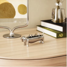 Dachshund - Porta Anéis Cachorro Salsicha para 10 aneis