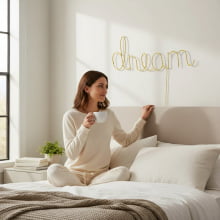 Dream - Letreiro em Metal Decorativo