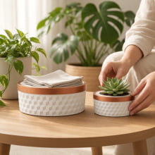 Cuivre Relief 3D - Kit Cachepots Baixo em Cimento 2 peças (P e G) Branco e Cobre