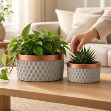 Cuivre Relief 3D - Kit Cachepots Baixo em Cimento 2 peças (P e G) Cimento e Cobre