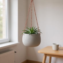 Delicadeza - Vaso Oval Pendente em Cimento e Cobre - Tamanho P