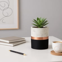 Preto e Cobre - Tamanho M - Vaso em Cimento
